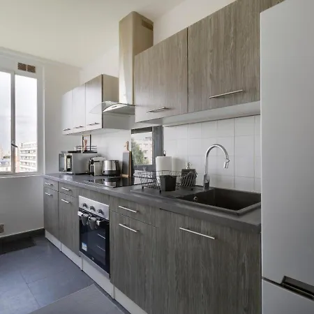 Apartamento Grand Proche Tram Et Stade De France Saint-Denis (Seine-Saint-Denis)
