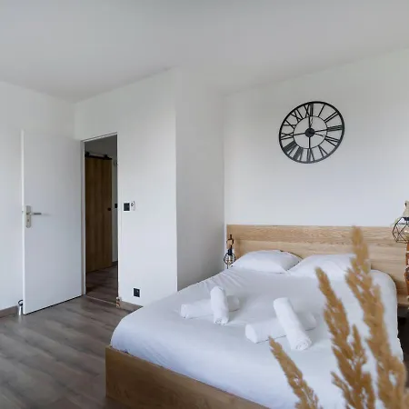 Grand Proche Tram Et Stade De France Апартаменты *